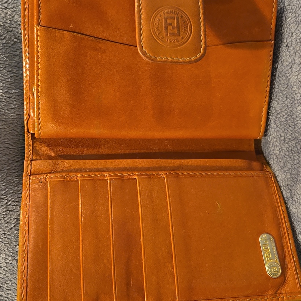 Fendi Kisslock Rehab Wallet Brown and Black Striped - Picture 5 of 16